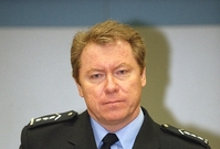 Bývalý policejní prezident Vladislav Husák skončil v čele ochranné služby.