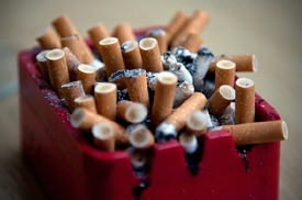 "Účinek cigarety je jasný - je to toxický výrobek, který způsobuje nemoci a úmrtí (ilustrační foto)".