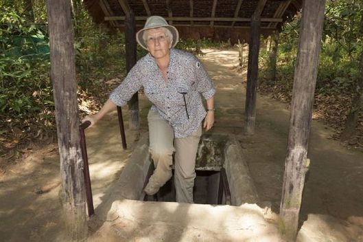Válečné bunkry jsou oblíbeným místem mnoha turistů ve Vietnamu.