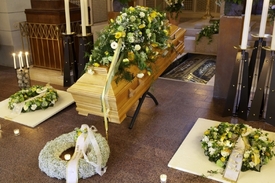 Průměrná cena levnějšího pohřbu například v Berlíně dosahuje 2500 eur (zhruba 64 tisíc korun).