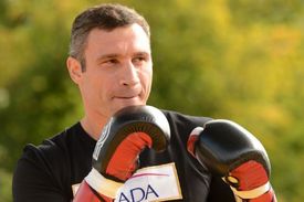 Do ukrajinského parlamentu se probojoval i UDAR boxerského šampiona Klička.