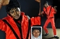 Také zesnulý popový král Michael Jackson jako by znovu oživl. Cruz připomněl období, kdy měl zpěvák ještě tmavou pleť.