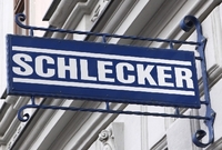 Německý řetězec drogerií Schlecker byl od ledna v insolvenci.