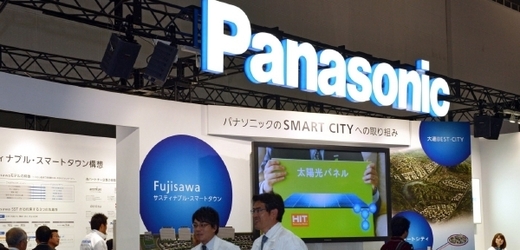 Podle agentury Fitch ztrácí Panasonic konkurenceschopnost společnosti v segmentu televizorů a displejů.