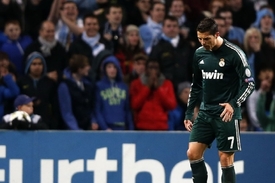 Cristiano Ronaldo si od fanoušků Manchesteru City užil svoje.