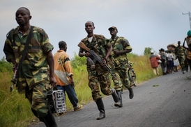 Rebelové z M23 míří ke Gomě.