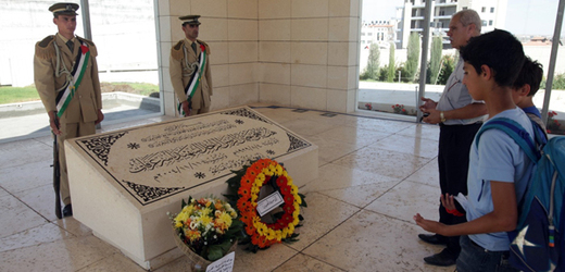 Mauzoleum v Předjordánsku s tělem zesnulého Jásira Arafata. 