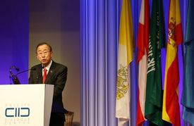 Šéf OSN Pan Ki-mun při otevření KAICIID.