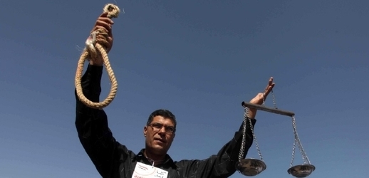Smrt za urážku Proroka považují egyptský soudci za přiměřený trest (ilustrační foto).