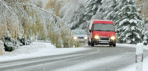 V Krušných horách intenzivně sněží (ilustrační foto).