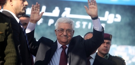 Palestinského prezidenta Mahmúda Abbáse v neděli v Ramalláhu nadšeně vítaly tisíce lidí.