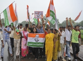Demonstrace příslušníků kasty dalitů v Indii.