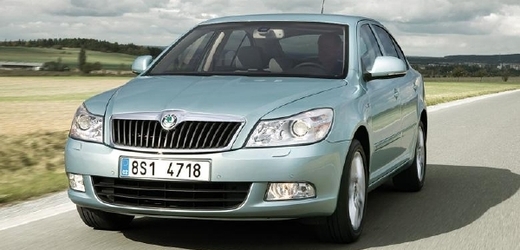 Škoda Octavia stále drtí konkurenci, pořád je s velkým náskokem nejprodávanějším vozem v Česku.