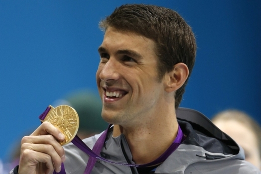 Ostře sledovaný byly také sprinty, na kterých opět kraloval Jamajčan Usain Bolt (na snímku nahoře). Stylově navíc v Londýně ukončil plaveckou kariéru Američan Michael Phelps, který se ziskem 22 medailí postavil do čela světových statistik.