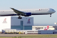 Letiště Heathrow: Delta má jen malý prostor, Virgin Atlantic o poznání větší.