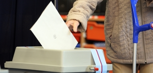 Měsíc před volbami se 22 procent voličů rozhodlo nedorazit k urnám (ilustrační foto).