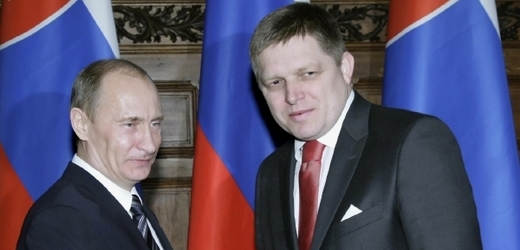 Prezident Putin a premiér Fico. Levicová Bratislava je v rámci EU spolehlivým spojencem Kremlu.