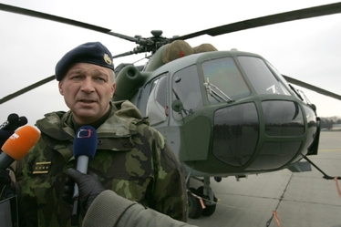 Bývalý náměstek Vlastimil Picek, náčelník Generálního štábu Armády ČR.