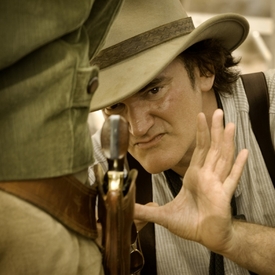 Quentin Tarantino při natáčení filmu Nespoutaný Django.