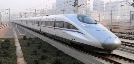 Vysokorychlostní vlak vyjel poprvé na výročí narození Mao Ce-tunga.