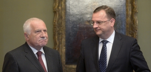 Prezident Václav Klaus (vlevo) s Petrem Nečasem.