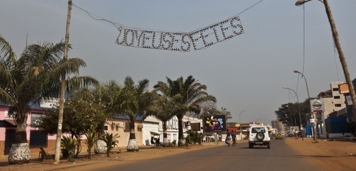 Středoafričtí povstalci do hlavního města Bangui nevstoupí.