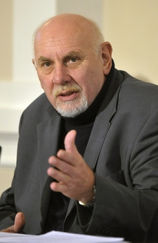 Pavel Rychetský.