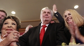 Miloš Zeman se svými nejbližšími.