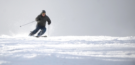 Příští týden do Česka dorazí další sněhová nadílka. Radost budou mít především lyžaři.