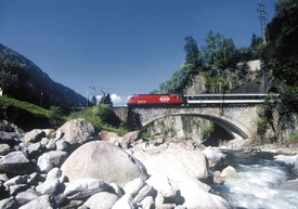 Švýcarské vlaky jsou přesné, pohodlné a voňavé.