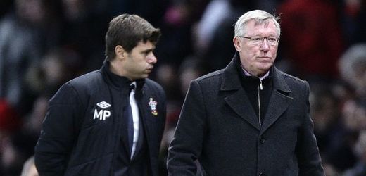 Sir Alex Ferguson (vpravo) ve společnosti Mauricia Pochettiho.