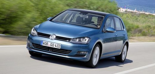 Volkswagen Golf sedmé generace, Auto roku 2013 v ČR.