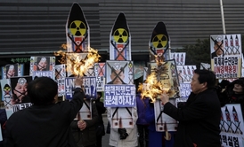 Proti jaderným zbraním bojuje nejen Barack Obama, ale i sami Korejci.