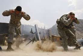 Vojáci USA v Afghánistánu zatím mají nemají ministra obrany.