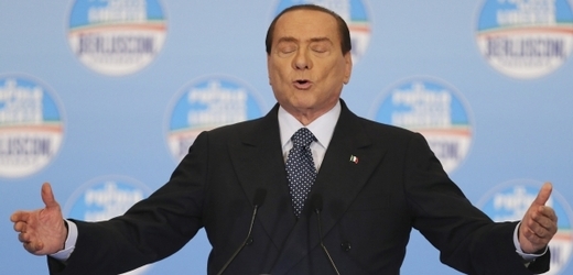 Silviu Berlusconimu se podařilo politické zmrtvýchvstání.