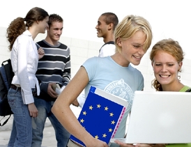 Pro mladé je ž EU samozřejmostí.