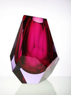 Váza Hruška patří do nejnovější kolekce Design Moser 2013.