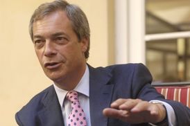 Britský euroskeptik Nigel Farage.
