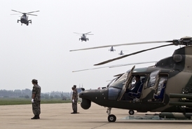 Ćínské helikoptéry Z-9WZ.