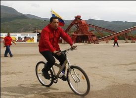 Chávez když ještě kypěl zdravím.