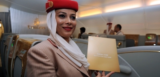 Stevardka společnosti Emirates (ilustrační foto).
