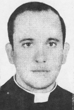 Bergoglio jako kněz roku 1973.
