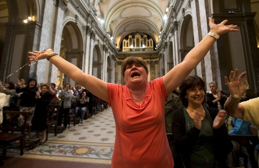 Máme papeže. Radost věřících v Argentině.