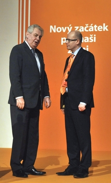 Miloš Zeman s předsedou ČSSD Bohuslavem Sobotkou.