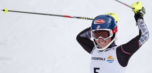 Americká lyžařka Mikaela Shiffrinová získala malý křišťálový glóbus.