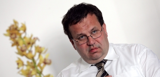 Stínový ministr financí Jan Mládek svým výrokem o parazitujících živnostnících vyvolal bouři nevole.