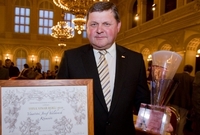 Josef Valihrach se stal v roce 2010 vinařem roku.