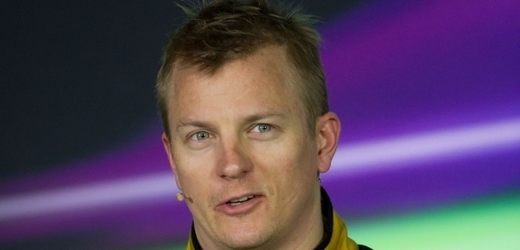 Fin Kimi Räikkönen bez větších potíží triumfoval v prvním závodě, roli favorita šampionátu však odmítá.