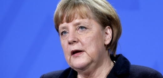 Díky snížení nákladů na vládní výpůjčky mohla vláda kancléřky Angely Merkelové schválit rozpočtový plán.