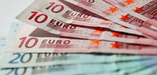 EU se dohodla na omezení odměn bankéřů.